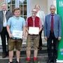 Von links: Johann Mößler, Peter Glantschnig, die Preisträger Benjamin Božič und Andreas Mayer, Maria Innerwinkler und Hans Mikl 