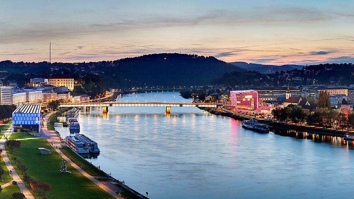 Blick auf die oberösterreichische Landeshauptstadt Linz