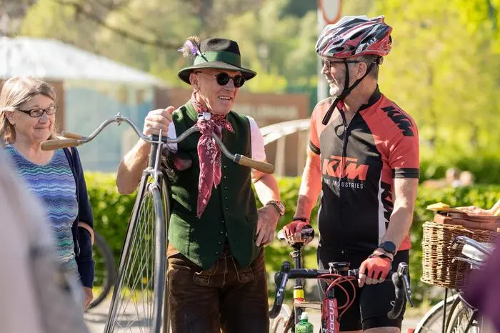 Mit dem Anradeln 2024 wurde die Stadt bereits mit Vorfreude auf kommende Radsportveranstaltungen angesteckt. Darunter die Tour de Mur, die am 1. Juni in Bad Radkersburg ihren krönenden Abschluss feiert