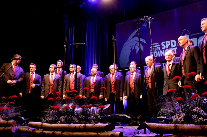 Der Männerchor "Foltej Hartman" stellt seine neue CD vor.