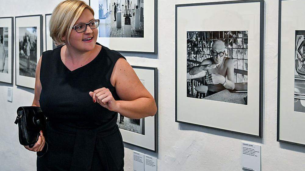 Julia Schuster im Vorjahr in der Edward-Quinn-Ausstellung in Gmünd