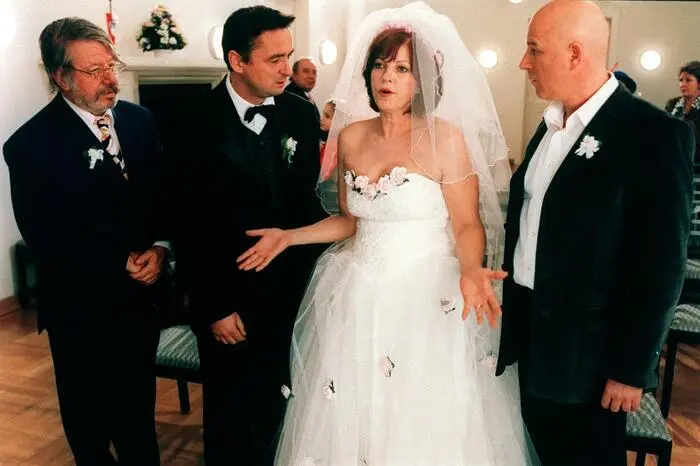 ... "Eine fast perfekte Hochzeit".