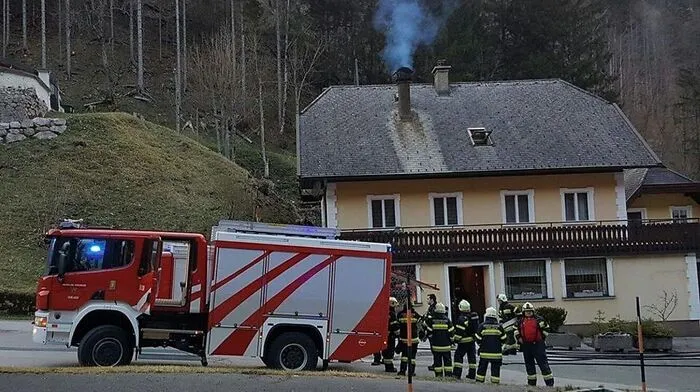 Kaminbrand in einem Haus im Loibltal