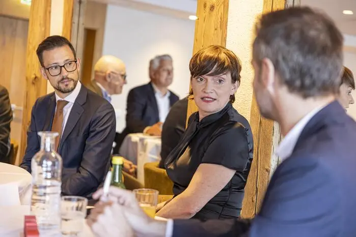 Am Gipfelgespräch nahm auch Tourismuslandesrat Sebastian Schuschnig teil