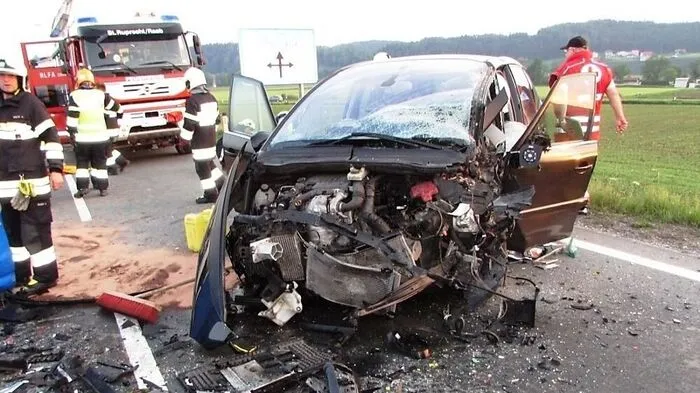 Schwerer Unfall Samstagabend auf der B64 bei St. Ruprecht an der Raab