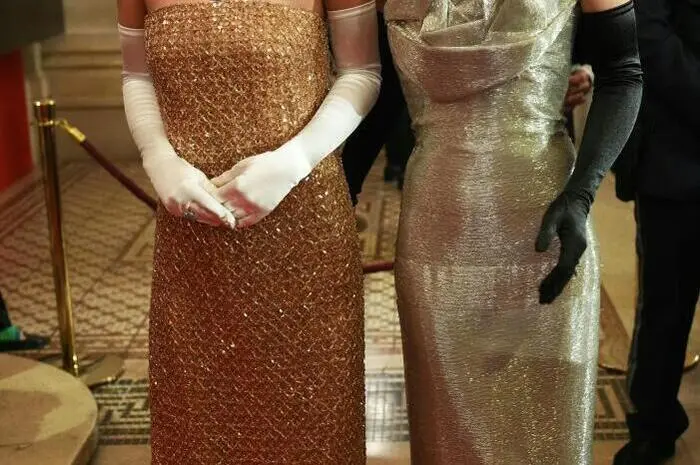 Zu den begehrtesten Stars des Abends gehörten Lady Amelia und Eliza Spencer. Die Nichten von Lady Diana waren Gäste in der Loge von Adi Weiss und Michael Lameraner. Sie scheuten sich zuerst, Interviews zu geben, abseits der Kamera bestätigten sie aber: „Wir hatten so einen schönen Abend. Es war einfach großartig. Wir haben es sehr genossen“.