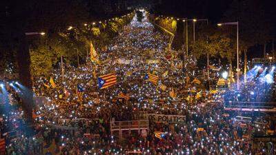 Hunderttausende Demonstranten in Barcelona