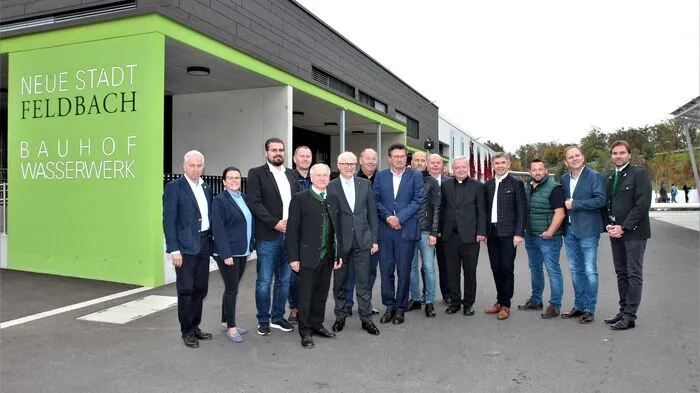 Landesrat Johann Seitinger und Bürgermeister Josef Ober eröffneten das Kompetenzzentrum.