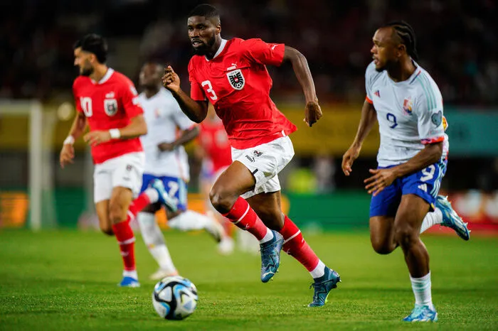 Kevin Danso: 2 Den ersten kniffligen Zweikampf holte er sich, Openda hatte der Lens-Legionär im Griff. In Hälfte zwei hatte er aber gegen Lukaku zweimal das Nachsehen – einmal Latte, einmal Tor.