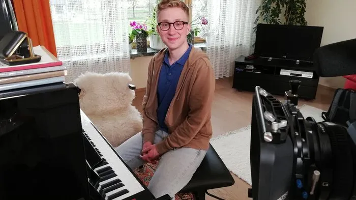 Patrick Hahn am Klavier