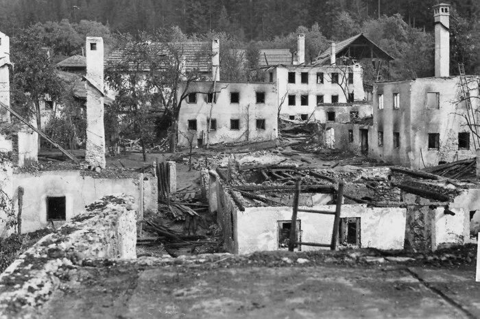 Dellach im Gailtal nach Brandkatastrophe im September 1932