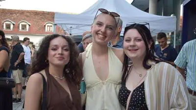 Beste Laune und Party-Stimmung beim Altstadtfest in Weiz.