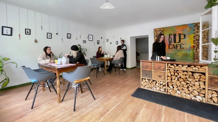 In nicht einmal zwei Wochen öffnet das neue Café in Lienz - zwei Wochen später ist es schon wieder Geschichte