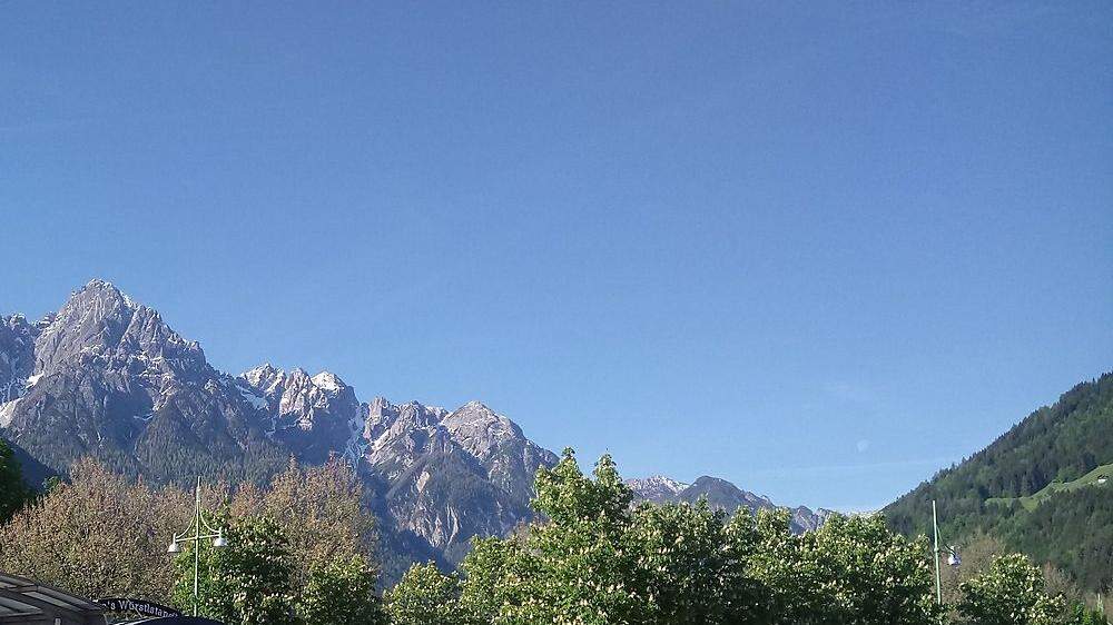 Strahlend blauer Himmel wartet heute auf die Osttiroler
