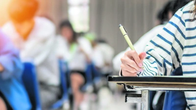 Attraktive Aus- und Weiterbildungsmöglichkeiten sichern die Zukunft unseres Wirtschaftsstandortes