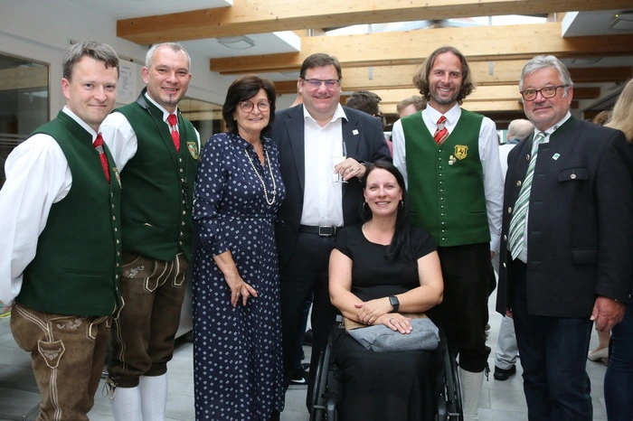 Unter den Ehrengästen waren auch Bürgermeisterin Christine Siegel, Landeskapellmeister Manfred Rechberger, Bezirksobmann Franz Monschein und Tourismusobmann Jörg Siegel.