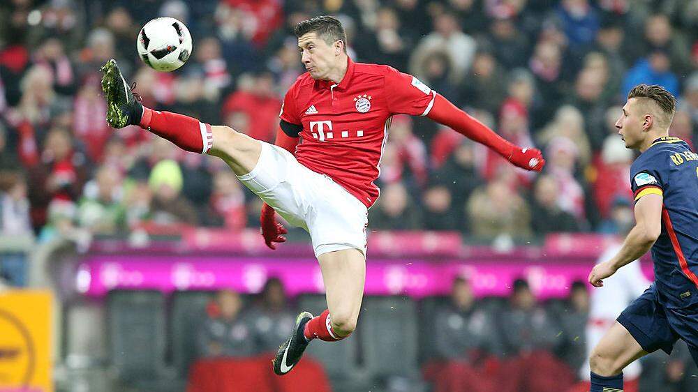 Der FC Bayern (Lewandowski) macht auch finanziell die größten Sprünge