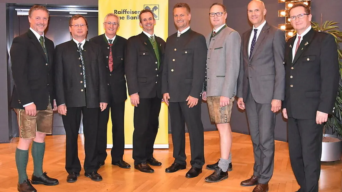 Die Vertreter der Raiffeisen luden zur Jahreshauptversammlung