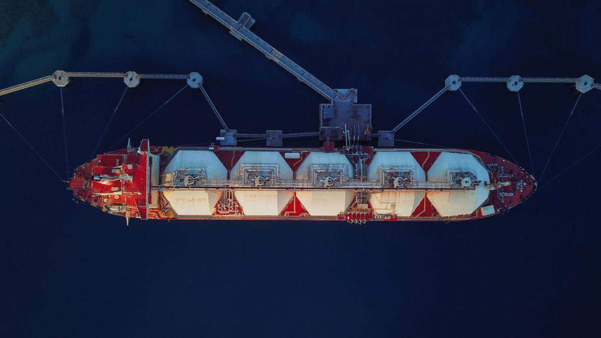 Ein LNG-Tankschiff ist bis zu 350 Meter lang, der Bau kostet rund 200 Millionen Dollar