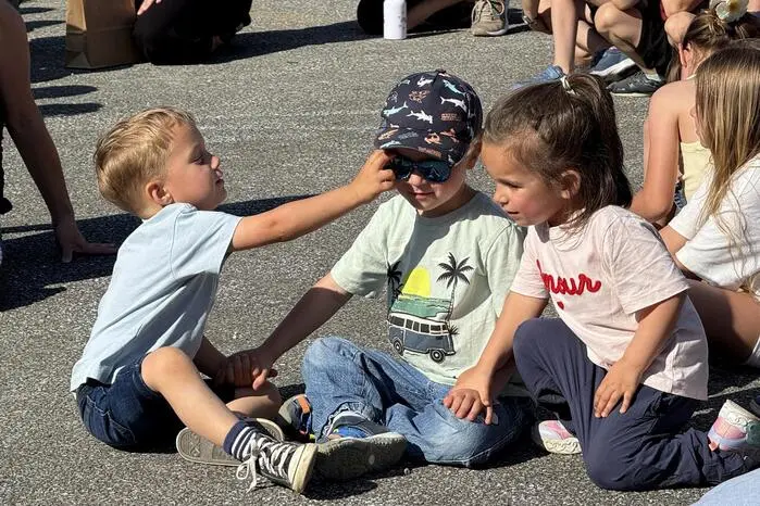 Die jungen „Bewohner“ des Hauses genossen das Fest sichtlich.