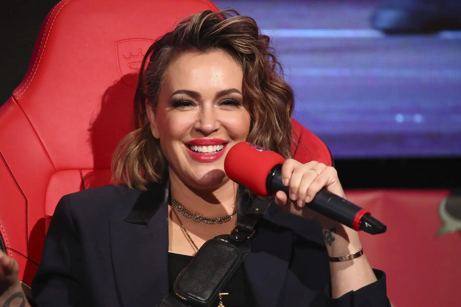 Charmed“-Star Alyssa Milano lässt sich Brustimplantate entfernen