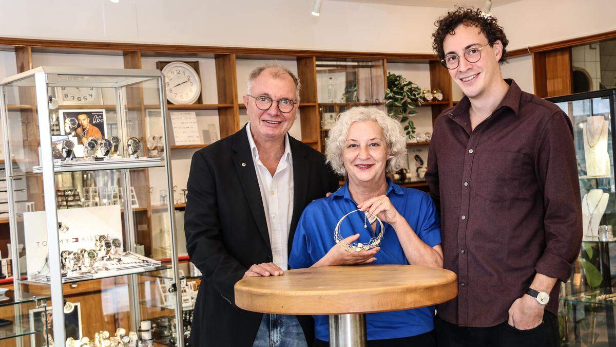 Simona und Gianluca Serafini mit Sohn Flavio