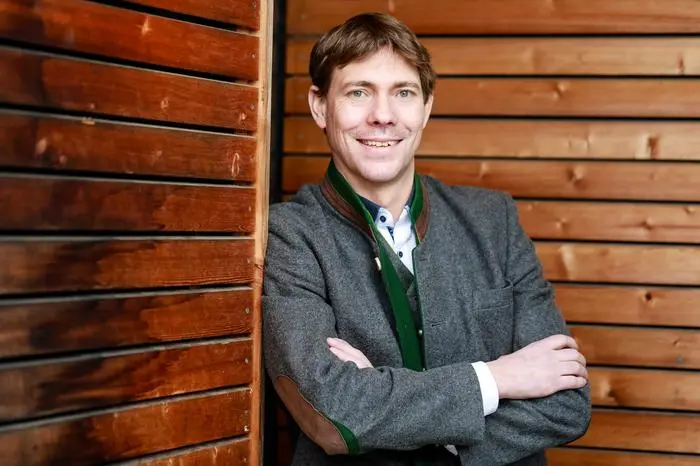 Engelbert Schrempf: „Wir müssen wieder vorangehen im Holzbau, gerade im öffentlichen Bereich – wenn wir den Klimaschutz ernst nehmen“