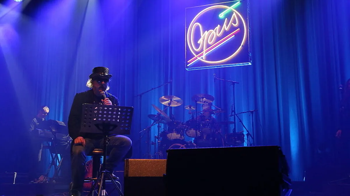 Ein letztes Mal Opus und "Live is Life" im Kunsthaus in Weiz.