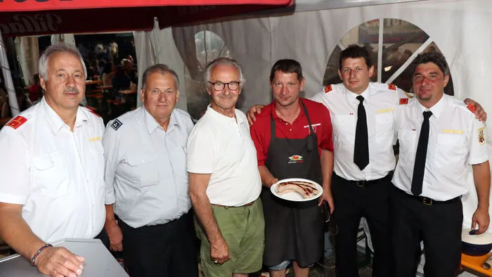 Am Foto von Links: Heinz Huber, Primus Sonvilla, sen. (seit über 37 Jahren Kassier!), Norbert Dorighi, Robert Feinig (Kameradschaftsführer), Kdt. Primus Sonvilla und Kdt-Stvr. Thomas Pernig.  