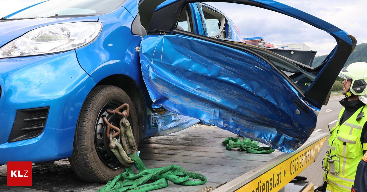 Nach-Kollision-zweier-Autos-Notarzt-brachte-Verletzten-ins-Krankenhaus