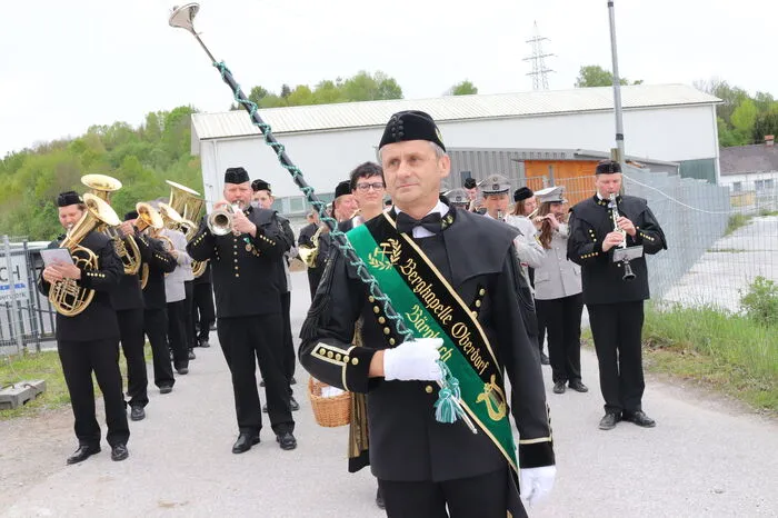 Am Wochenende wurde der Fritz Kosir Platz (im Bereich des Schaufelradbaggers) in Bärnbach feierlich eröffnet.