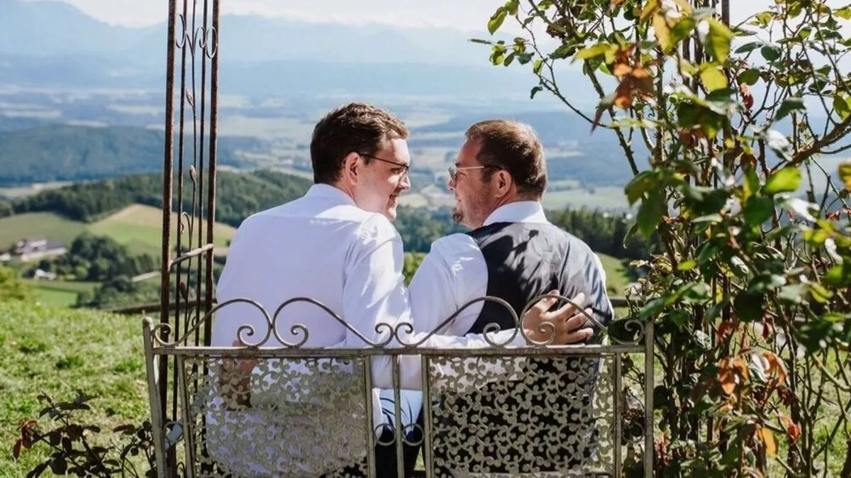 Endlich glücklich verheiratet: Georg und Markus Wassertheurer aus St. Veit