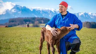 Petutschnig Hons gastiert mit seinem Kabarettprogramm „Hons im Glück“ in Baldramsdorf