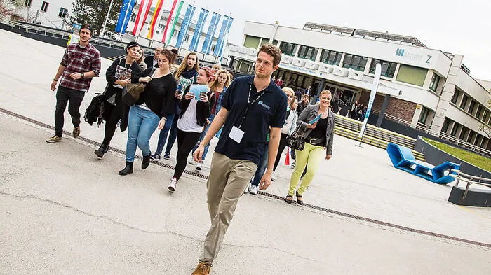 Mit neuen Studienangeboten und individueller Betreuung sollen Studenten nach Klagenfurt gelockt werden