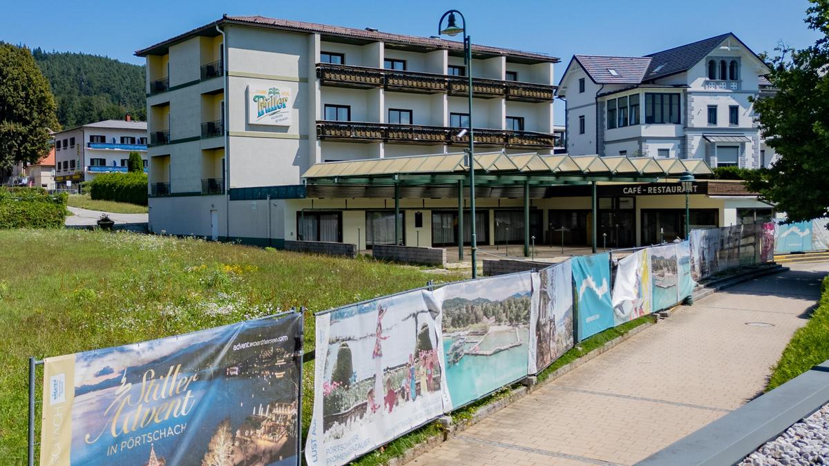 Eine der prominenteren Hotelruinen: Das Hotel Prüller an der Seepromenade in Pörtschach