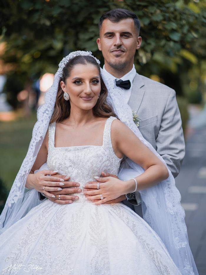 Liridona "Lilly" Latifi mit ihrem Mann Behar Svarca