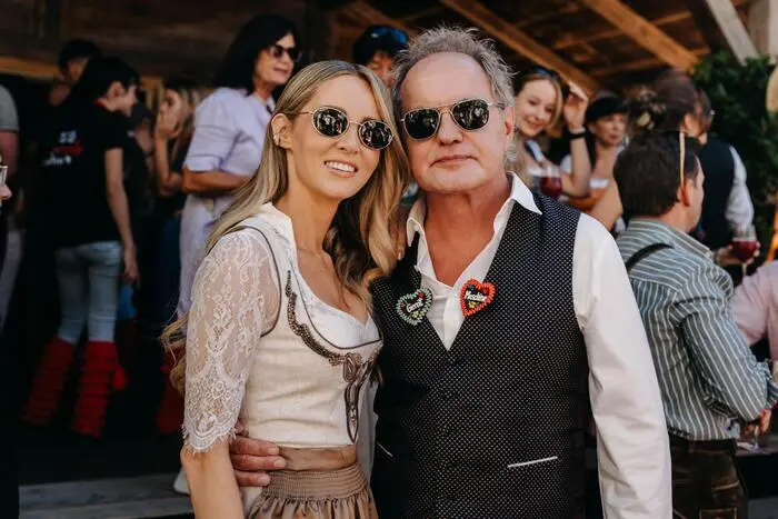 Uwe Ochsenknecht und Melissa Naschenweng kamen am Nachmittag zum Aufsteirern