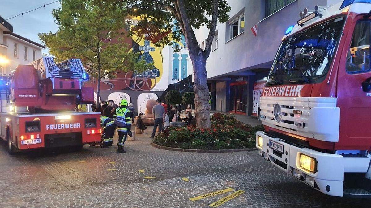 Großeinsatz Montagmorgen für die Hauptfeuerwache Villach