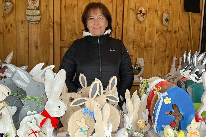 35 regionale Stände bieten eine vielfältige Angebotspalette...