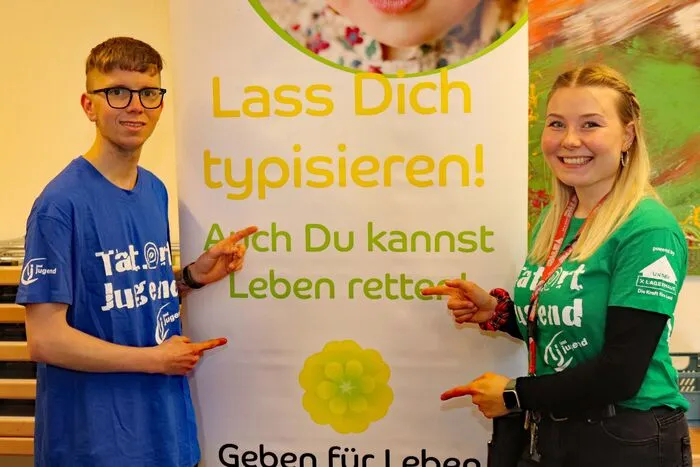 Das Führungsduo der Landjuged Maria Rojach bot im Rahmen des Markttages im Kulturstadl sogar die Möglichkeit vor Ort zur Stammzellentypisierung. 