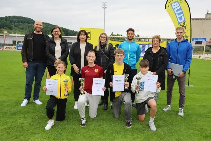Erste Plätze erkämpften sich Emilia Seidl aus Gnas, Sarah Burger aus Bad Radkersburg, Tobias Schönmaier aus Gnas und David Frötscher aus Kirchberg