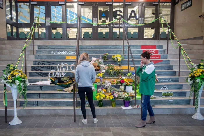 Nicht nur die Angehörigen trauern, sondern die gesamte Eishockeywelt.