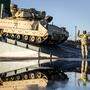 Die Lieferung moderner Kampfpanzer stellt die Ukraine auch vor große logistische Herausforderungen. 