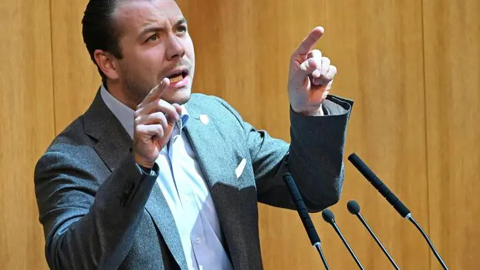 FJ-Chef Maximilian Weinzierl weist alle Vorwürfe zurück