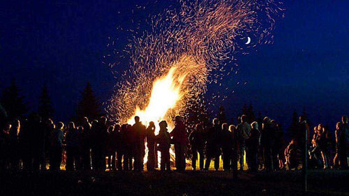 Feuer auf der Mauthner Alm 