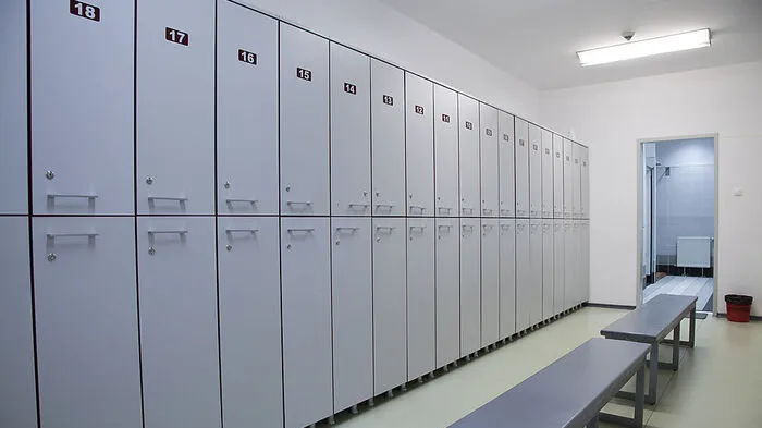 Spinde stehen in fast jeder Kärntner Schule. Wie sie finanziert werden, ist aber höchst unterschiedlich