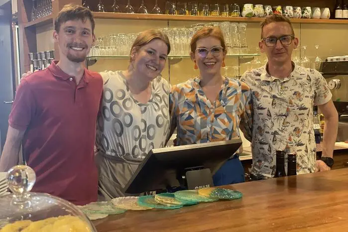 Bei sieben Lokalen in der Innenstadt bekam das Publikum feine Unterhaltung serviert, von schunkeligen Austropop-Balladen über fetzige Rhythmen bis zu bekannten Tönen der Stadtkapelle Gleisdorf, die heuer ihr 150-jähriges Jubiläum feiert. 