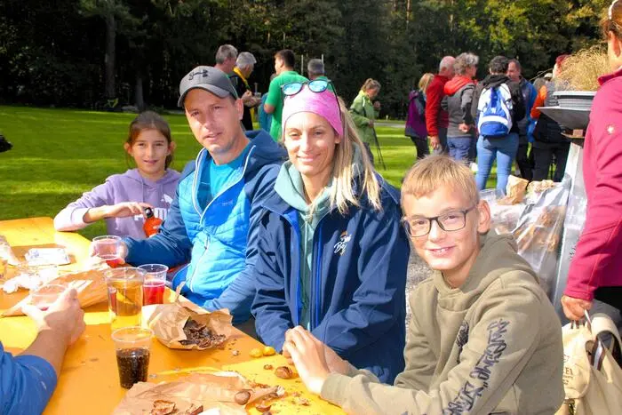 Auch zur 36. Auflage dieses Freizeitspektakels waren wieder 1000 Wanderbegeisterte mit von der Partie.