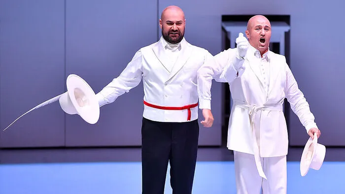 Piotr Beczala gibt den Faust, Ildar Abdrazakov Méphistophélès