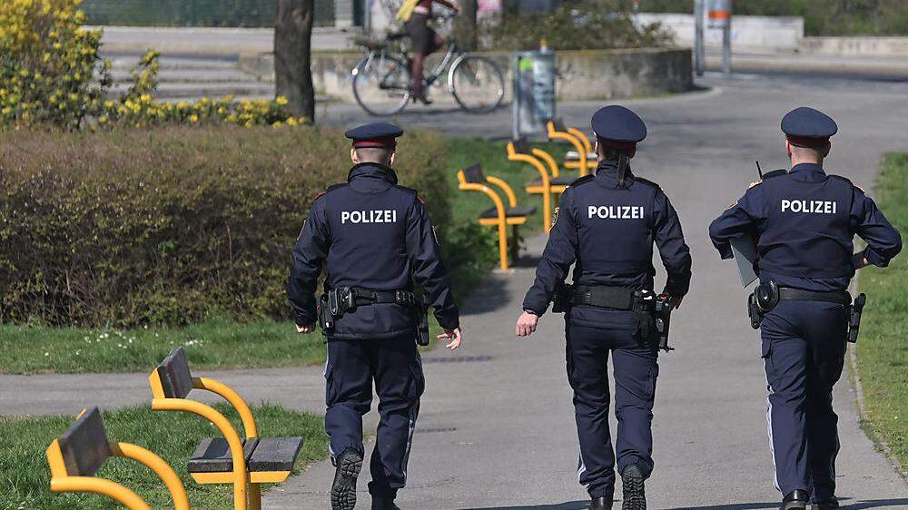 Bei einer Amtshandlung der Wiener Polizei kam es zu einer &quot;Anstandsverletzung&quot;